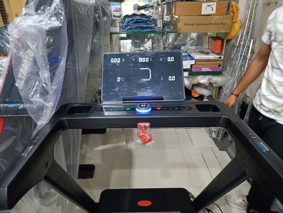 American fitness Treadmill AF2027 with Auto incline - Image 3